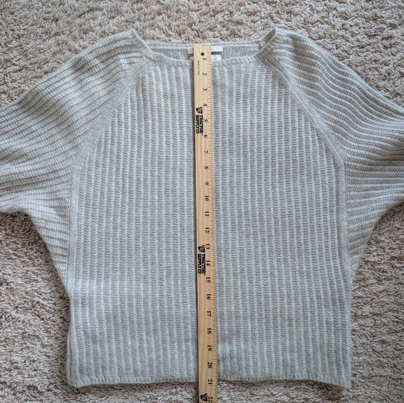Nordstrom Signature 100% Cashmere Grey Ribbed Dolman Sweater Size S - Picture 9 of 10